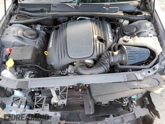 ✅ 2018 Dodge Challenger T/A • VIN: 2C3CDZBT2JH276436 • Lot: 73055862. Wystawiony na Copart z przebiegiem 74 174 mil. Bezpłatny archiwum sprzedaży aukcyjnych z USA i szczegółowy raport historii pojazdu na DreamBid. Zdjęcie 11.