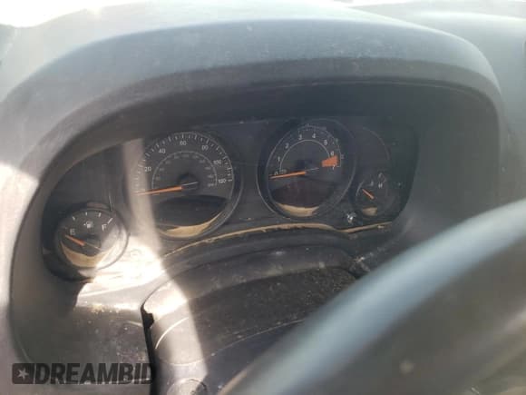 ✅ 2015 Jeep Patriot Latitude • VIN: 1C4NJPFA1FD262574 • Lot: 54128085. Wystawiony na Copart z przebiegiem Nie podano. Bezpłatny archiwum sprzedaży aukcyjnych z USA i szczegółowy raport historii pojazdu na DreamBid. Zdjęcie 9.