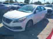 2015 Hyundai Sonata Sport с VIN 5NPE34AB7FH254756, выставлен на аукционе IAAI как лот 43602816 с пробегом 87 498 миль миль и . История ставок и продаж доступна на DreamBid. Изображение 17.