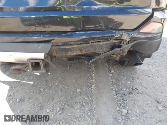 ✅ 2016 Toyota RAV4 Limited • VIN: JTMDJREV0GD039696 • Lot: 43624609. Listed on IAAI with 153,096 mi. Free auction sales archive from the USA and detailed vehicle history report at DreamBid. Image 18.