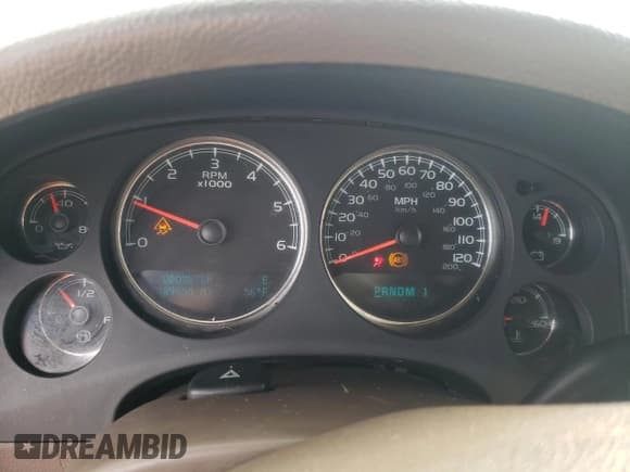 ✅ 2009 Chevrolet Suburban 2LT • VIN: 1GNGC56K99R109889 • Lot: 90428285. Wystawiony na Copart z przebiegiem 389 855 mil. Bezpłatny archiwum sprzedaży aukcyjnych z USA i szczegółowy raport historii pojazdu na DreamBid. Zdjęcie 9.