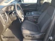 ✅ 2022 Chevrolet Silverado 1500 RST • VIN: 1GCUYEED2NZ234971 • Lot: 92379515. Wystawiony na Copart z przebiegiem 57 586 mil. Bezpłatny archiwum sprzedaży aukcyjnych z USA i szczegółowy raport historii pojazdu na DreamBid. Zdjęcie 7.