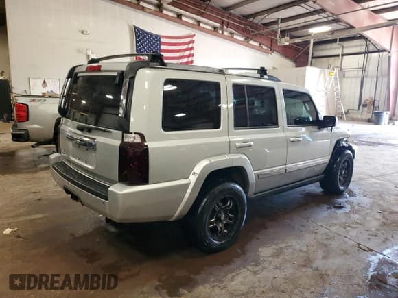 ✅ 2006 Jeep Commander Limited • VIN: 1J8HG58N06C181077 • Lot: 70541035. Wystawiony na Copart z przebiegiem 158 030 mil. Bezpłatny archiwum sprzedaży aukcyjnych z USA i szczegółowy raport historii pojazdu na DreamBid. Zdjęcie 3.