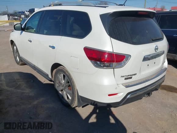 ✅ 2015 Nissan Pathfinder SV • VIN: 5N1AR2MN2FC711200 • Lot: 41695172. Listed on IAAI with 117,858 mi. Free auction sales archive from the USA and detailed vehicle history report at DreamBid. Image 3.