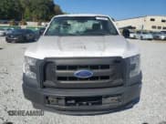 ✅ 2017 Ford F-150 XL • VIN: 1FTMF1CF8HKD79030 • Lot: 77964024. Wystawiony na Copart z przebiegiem 216 479 mil. Bezpłatny archiwum sprzedaży aukcyjnych z USA i szczegółowy raport historii pojazdu na DreamBid. Zdjęcie 5.
