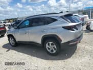 ✅ 2022 Hyundai Tucson SEL • VIN: 5NMJBCAE5NH119843 • Lot: 70604314. Wystawiony na Copart z przebiegiem 21 001 mil. Bezpłatny archiwum sprzedaży aukcyjnych z USA i szczegółowy raport historii pojazdu na DreamBid. Zdjęcie 2.