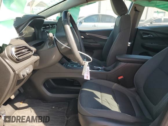 ✅ 2023 Chevrolet Bolt EV 1LT • VIN: 1G1FW6S08P4141581 • Lot: 78107484. Wystawiony na Copart z przebiegiem Nie podano. Bezpłatny archiwum sprzedaży aukcyjnych z USA i szczegółowy raport historii pojazdu na DreamBid. Zdjęcie 7.