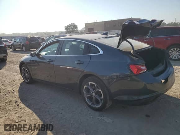 2020 Chevrolet Malibu LT z VIN 1G1ZD5ST4LF108342, wystawiony jako Copart lot #84572815 z przebiegiem 116 734 mil mil oraz Szkoda całkowita • Salvage title. Historia ofert i sprzedaży dostępna na DreamBid. Obrazek 2.