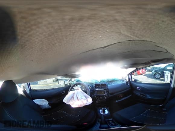 ✅ 2016 Nissan Note SV • VIN: 3N1CE2CP2GL383815 • Lot: 43511694. Listed on IAAI with 160,801 mi. Free auction sales archive from the USA and detailed vehicle history report at DreamBid. Image 18.