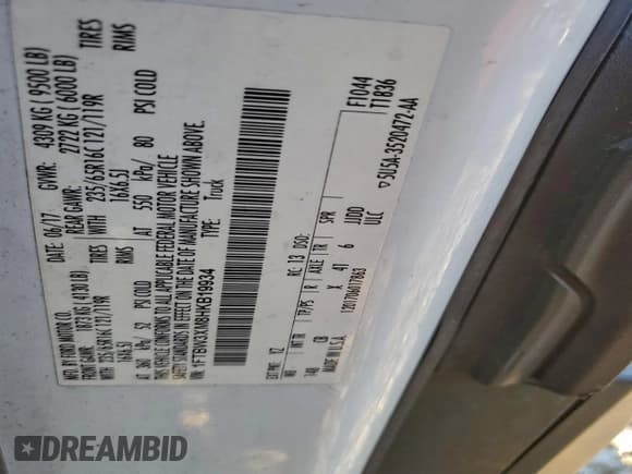 ✅ 2017 Ford Transit • VIN: 1FTBW3XM8HKB19934 • Lot: 96062195. Wystawiony na Copart z przebiegiem 902 053 mil. Bezpłatny archiwum sprzedaży aukcyjnych z USA i szczegółowy raport historii pojazdu na DreamBid. Zdjęcie 13.