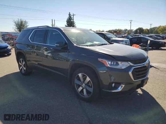 2018 Chevrolet Traverse LT z VIN 1GNEVHKW1JJ285026, wystawiony jako Copart lot #82348695 z przebiegiem 94 788 mil mil oraz Szkoda całkowita • Salvage title. Historia ofert i sprzedaży dostępna na DreamBid. Obrazek 4.