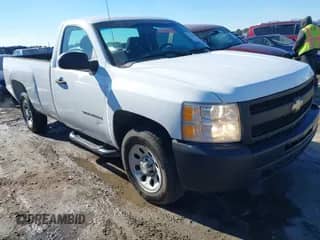 2010 Chevrolet Silverado 1500 Work Truck z VIN 1GCPCPEX1AZ176010, wystawiony jako IAAI lot #41330447 z przebiegiem 180 075 mil mil oraz . Historia ofert i sprzedaży dostępna na DreamBid. Obrazek 1.