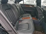 ✅ 2012 Mercedes-Benz CLS 550 • VIN: WDDLJ9BB6CA053996 • Lot: 96100905. Wystawiony na Copart z przebiegiem 95 180 mil. Bezpłatny archiwum sprzedaży aukcyjnych z USA i szczegółowy raport historii pojazdu na DreamBid. Zdjęcie 10.