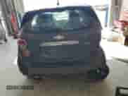 2013 Chevrolet Sonic RS z VIN 1G1JG6SB4D4141677, wystawiony jako Copart lot #63330805 z przebiegiem 119 896 mil mil oraz Szkoda całkowita • Salvage title. Historia ofert i sprzedaży dostępna na DreamBid. Obrazek 6.