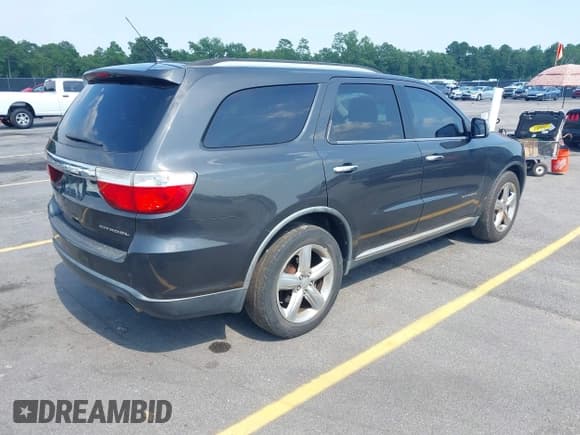 ✅ 2011 Dodge Durango Citadel • VIN: 1D4SD5GT9BC688367 • Lot: 42605508. Listed on IAAI with 157,786 mi. Free auction sales archive from the USA and detailed vehicle history report at DreamBid. Image 4.