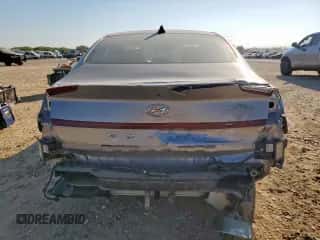 2021 Hyundai Sonata SEL с VIN KMHL64JA4MA159464, выставлен на аукционе Copart как лот 85913955 с пробегом 56 286 миль миль и Списание • Salvage title. История ставок и продаж доступна на DreamBid. Изображение 6.