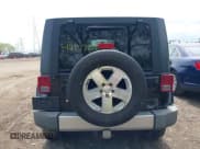 ✅ 2008 Jeep Wrangler Unlimited Sahara • VIN: 1J4GA59188L622807 • Lot: 42157805. Listed on IAAI with 263,681 mi. Free auction sales archive from the USA and detailed vehicle history report at DreamBid. Image 16.