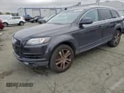 ✅ 2013 Audi Q7 Premium Plus • VIN: WA1LGAFE1DD004097 • Lot: 95960875. Wystawiony na Copart z przebiegiem 124 174 mil. Bezpłatny archiwum sprzedaży aukcyjnych z USA i szczegółowy raport historii pojazdu na DreamBid. Zdjęcie 1.