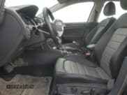 ✅ 2017 Volkswagen Golf S • VIN: 3VW217AU2HM016173 • Lot: 90089055. Wystawiony na Copart z przebiegiem 133 301 mil. Bezpłatny archiwum sprzedaży aukcyjnych z USA i szczegółowy raport historii pojazdu na DreamBid. Zdjęcie 7.