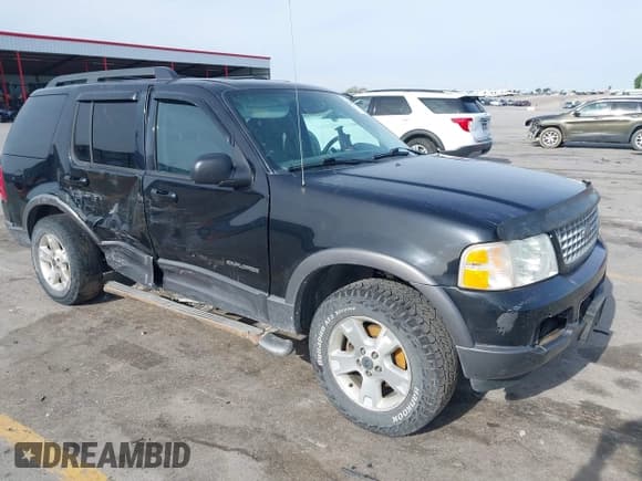 ✅ 2005 Ford Explorer XLT • VIN: 1FMZU73K85UB37300 • Lot: 42341612. Listed on IAAI with 237,695 mi. Free auction sales archive from the USA and detailed vehicle history report at DreamBid. Image 1.