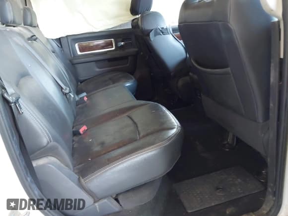 ✅ 2009 Dodge 1500 Laramie • VIN: 1D3HV13TX9J519720 • Lot: 42055968. Wystawiony na IAAI z przebiegiem 190 226 mil. Bezpłatny archiwum sprzedaży aukcyjnych z USA i szczegółowy raport historii pojazdu na DreamBid. Zdjęcie 8.