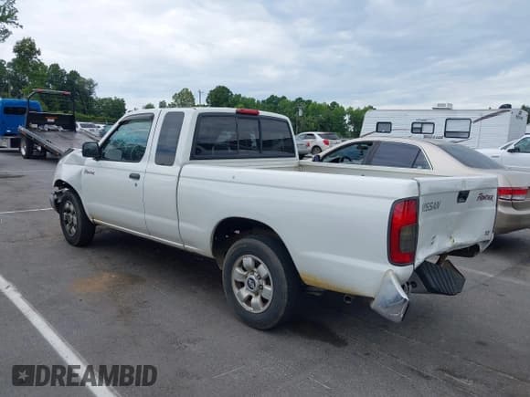 ✅ 2000 Nissan Frontier XE • VIN: 1N6DD26S0YC420763 • Lot: 42887187. Listed on IAAI with 171,076 mi. Free auction sales archive from the USA and detailed vehicle history report at DreamBid. Image 3.
