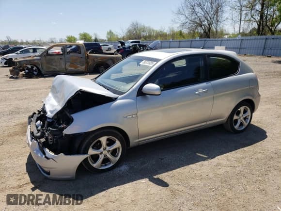 ✅ 2010 Hyundai Accent L • VIN: KMHCN3BC6AU153169 • Лот: 56373985. Опубликован ранее на Copart с пробегом 317 346 миль. Бесплатный доступ к архиву аукционных продаж из США и подробный отчёт об истории автомобиля на DreamBid. Изображение 1.