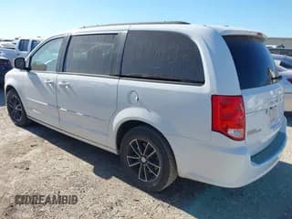 ✅ 2017 Dodge Grand Caravan GT • VIN: 2C4RDGEG2HR792048 • Lot: 43610651. Wystawiony na IAAI z przebiegiem 176 776 mil. Bezpłatny archiwum sprzedaży aukcyjnych z USA i szczegółowy raport historii pojazdu na DreamBid. Zdjęcie 3.