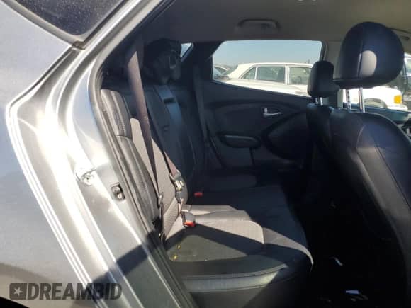 2013 Hyundai Tucson GLS z VIN KM8JU3AC6DU602057, wystawiony jako Copart lot #68757024 z przebiegiem 135 062 mil mil oraz Szkoda całkowita • Salvage title. Historia ofert i sprzedaży dostępna na DreamBid. Obrazek 10.