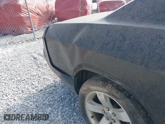 ✅ 2014 Dodge Challenger SXT • VIN: 2C3CDYAGXEH233905 • Lot: 43784622. Listed on IAAI with 140,525 mi. Free auction sales archive from the USA and detailed vehicle history report at DreamBid. Image 19.