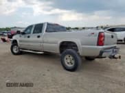 ✅ 2005 Chevrolet Silverado 2500HD LS • VIN: 1GCHK23235F936835 • Lot: 67784385. Wystawiony na Copart z przebiegiem Nie podano. Bezpłatny archiwum sprzedaży aukcyjnych z USA i szczegółowy raport historii pojazdu na DreamBid. Zdjęcie 2.