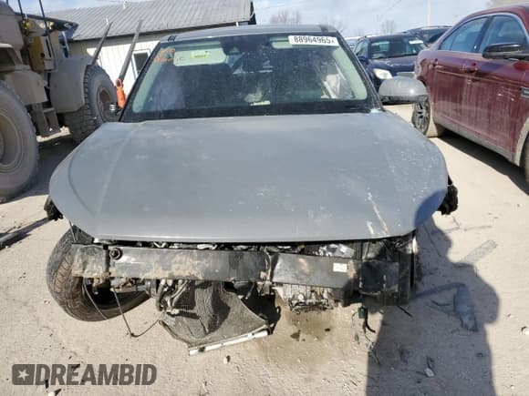 ✅ 2020 Hyundai Venue SE • VIN: KMHRB8A32LU015603 • Lot: 88964965. Listed on Copart with Not provided. Free auction sales archive from the USA and detailed vehicle history report at DreamBid. Image 5.