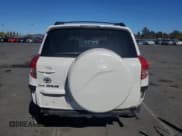 ✅ 2006 Toyota RAV4 Limited • VIN: JTMZK31V265004432 • Lot: 85878655. Wystawiony na Copart z przebiegiem 120 083 mil. Bezpłatny archiwum sprzedaży aukcyjnych z USA i szczegółowy raport historii pojazdu na DreamBid. Zdjęcie 6.