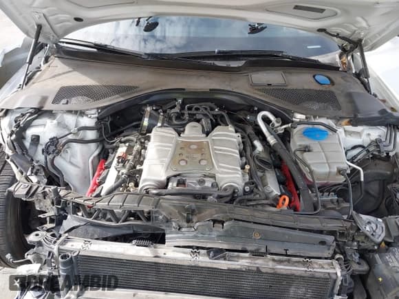 ✅ 2016 Audi A6 Prestige • VIN: WAUHGAFCXGN104723 • Lot: 43681608. Listed on IAAI with 47,915 mi. Free auction sales archive from the USA and detailed vehicle history report at DreamBid. Image 10.