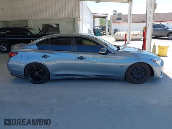 ✅ 2018 Infiniti Q50 Luxe • VIN: JN1EV7AP2JM365496 • Lot: 42279328. Listed on IAAI with 69,104 mi. Free auction sales archive from the USA and detailed vehicle history report at DreamBid. Image 14.