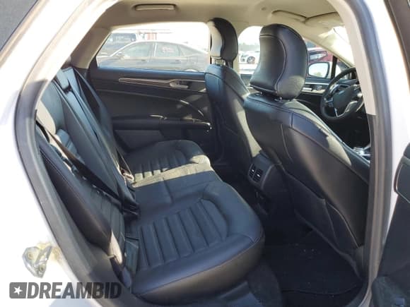 ✅ 2017 Ford Fusion Hybrid SE • VIN: 3FA6P0LU5HR409391 • Lot: 69023164. Listed on Copart with 122,575 mi. Free auction sales archive from the USA and detailed vehicle history report at DreamBid. Image 10.