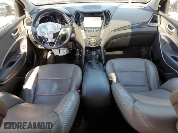 ✅ 2016 Hyundai Santa Fe • VIN: 5XYZWDLA4GG358725 • Лот: 89883715. Опубликован ранее на Copart с пробегом 178 281 миль. Бесплатный доступ к архиву аукционных продаж из США и подробный отчёт об истории автомобиля на DreamBid. Изображение 8.