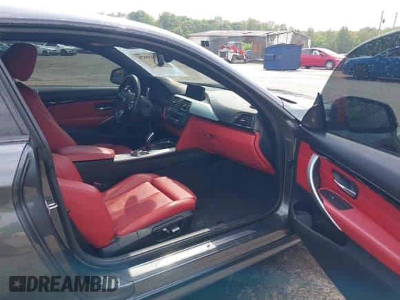 ✅ 2016 BMW 4 Series 435i xDrive • VIN: WBA3R5C58GK373564 • Lot: 42495578. Wystawiony na IAAI z przebiegiem 74 690 mil. Bezpłatny archiwum sprzedaży aukcyjnych z USA i szczegółowy raport historii pojazdu na DreamBid. Zdjęcie 5.