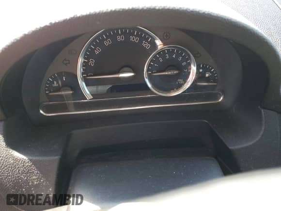 2008 Chevrolet HHR LS z VIN 3GNDA33D48S577172, wystawiony jako Copart lot #77757844 z przebiegiem Nie podano mil oraz Nie do naprawy • Non repairable. Historia ofert i sprzedaży dostępna na DreamBid. Obrazek 9.