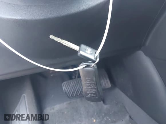 ✅ 2010 Nissan Sentra SR • VIN: 3N1AB6AP8AL726452 • Лот: 43002403. Опубликован ранее на IAAI с пробегом 238 608 миль. Бесплатный доступ к архиву аукционных продаж из США и подробный отчёт об истории автомобиля на DreamBid. Изображение 12.