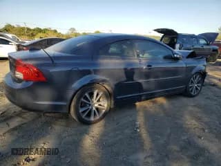 ✅ 2012 Volvo C70 T5 • VIN: YV1672MC8CJ124886 • Лот: 75171004. Опубликован ранее на Copart с пробегом 106 571 миль. Бесплатный доступ к архиву аукционных продаж из США и подробный отчёт об истории автомобиля на DreamBid. Изображение 3.