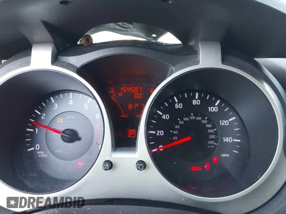 ✅ 2011 Nissan Juke SV • VIN: JN8AF5MR2BT014917 • Lot: 42933576. Wystawiony na IAAI z przebiegiem 154 587 mil. Bezpłatny archiwum sprzedaży aukcyjnych z USA i szczegółowy raport historii pojazdu na DreamBid. Zdjęcie 7.