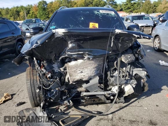 ✅ 2017 Mercedes-Benz GLE 350 • VIN: 4JGDA5HB9HA883325 • Lot: 81460005. Wystawiony na Copart z przebiegiem Nie podano. Bezpłatny archiwum sprzedaży aukcyjnych z USA i szczegółowy raport historii pojazdu na DreamBid. Zdjęcie 5.