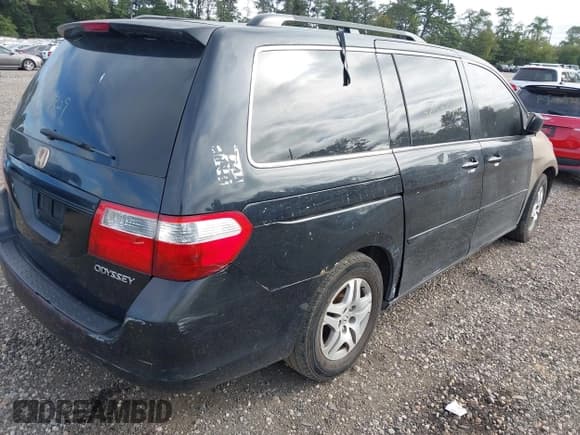 ✅ 2005 Honda Odyssey EX-L • VIN: 5FNRL38605B096259 • Lot: 43254358. Listed on IAAI with Not provided. Free auction sales archive from the USA and detailed vehicle history report at DreamBid. Image 4.