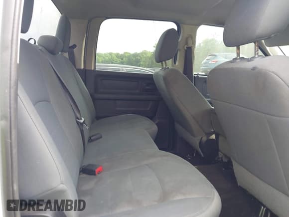 ✅ 2015 Ram 1500 Express • VIN: 1C6RR6KT1FS554255 • Lot: 42243523. Listed on IAAI with 206,227 mi. Free auction sales archive from the USA and detailed vehicle history report at DreamBid. Image 8.