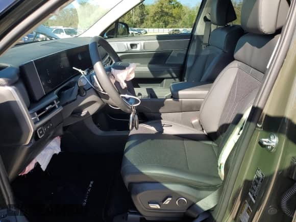 2024 Hyundai Santa Fe SEL с VIN 5NMP24GLXRH004490, выставлен на аукционе Copart как лот 48120395 с пробегом 7 510 миль миль и На запчасти • Non repairable. История ставок и продаж доступна на DreamBid. Изображение 7.