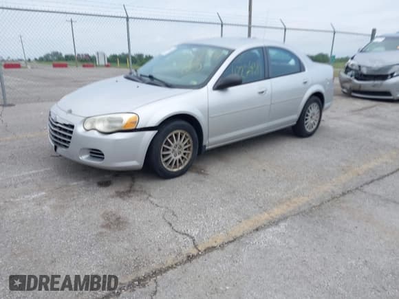✅ 2006 Chrysler Sebring • VIN: 1C3EL46X66N247628 • Lot: 42274311. Wystawiony na IAAI z przebiegiem 100 505 mil. Bezpłatny archiwum sprzedaży aukcyjnych z USA i szczegółowy raport historii pojazdu na DreamBid. Zdjęcie 2.
