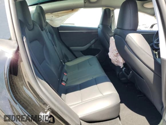 ✅ 2025 Tesla Model 3 Long Range • VIN: 5YJ3E1EB3SF965650 • Lot: 67246555. Wystawiony na Copart z przebiegiem 2 781 mil. Bezpłatny archiwum sprzedaży aukcyjnych z USA i szczegółowy raport historii pojazdu na DreamBid. Zdjęcie 10.