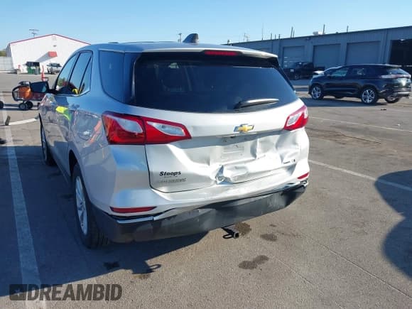 ✅ 2019 Chevrolet Equinox LT • VIN: 2GNAXTEV1K6205043 • Lot: 43314261. Wystawiony na IAAI z przebiegiem 105 624 mil. Bezpłatny archiwum sprzedaży aukcyjnych z USA i szczegółowy raport historii pojazdu na DreamBid. Zdjęcie 6.