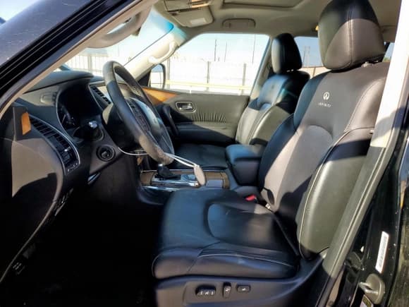 ✅ 2014 Infiniti QX80 • VIN: JN8AZ2NF1E9554254 • Lot: 91608615. Listed on Copart with 169,956 mi. Free auction sales archive from the USA and detailed vehicle history report at DreamBid. Image 7.